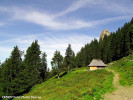 stana-in-curmatura-builei-traditii.jpg